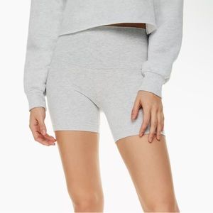 TNAchill 5” shorts